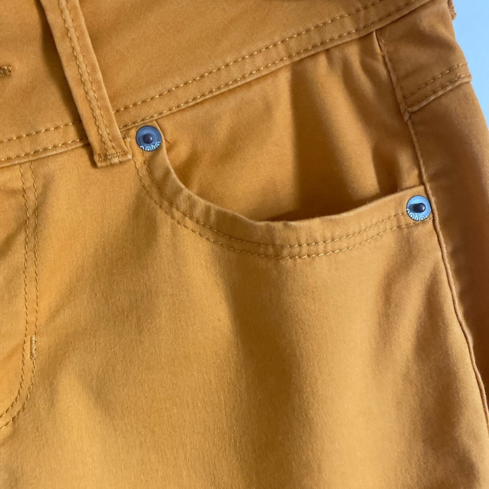 MUSTARD MID RISE SKINNY PANTS - Picture 5 of 9